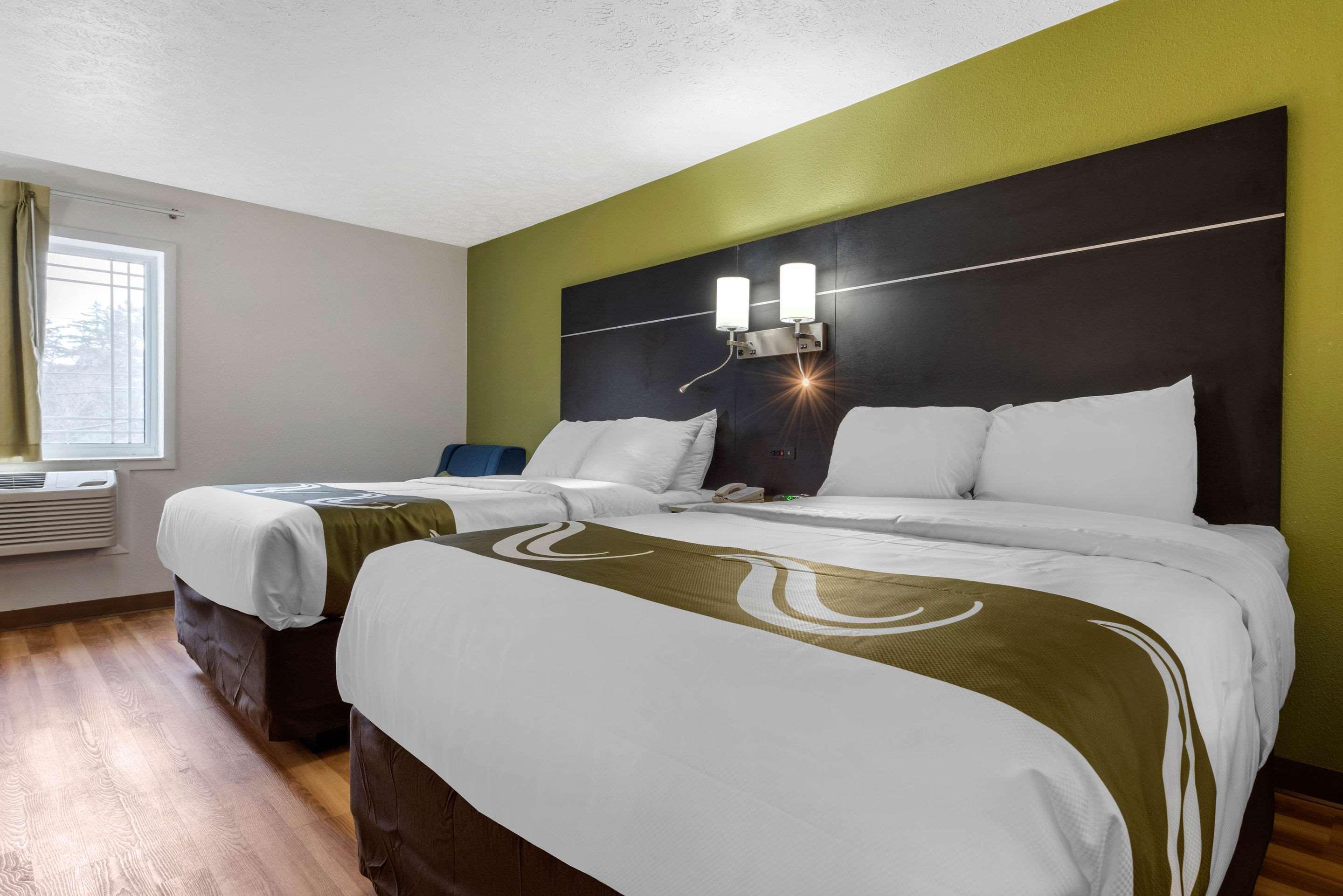 Quality Inn Coraopolis Экстерьер фото
