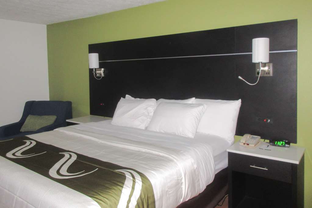 Quality Inn Coraopolis Номер фото