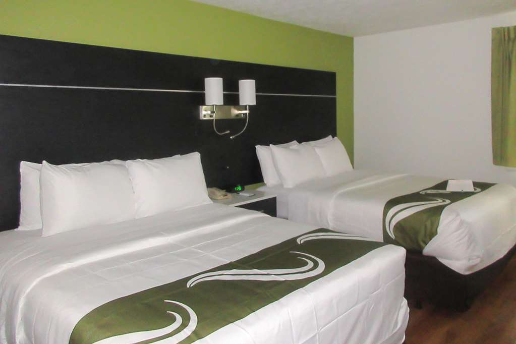Quality Inn Coraopolis Номер фото