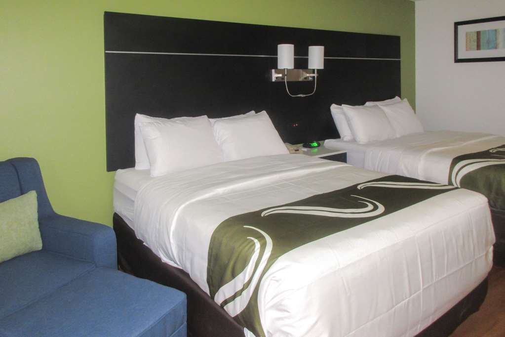 Quality Inn Coraopolis Номер фото